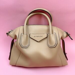 Givenchy Antigona Soft